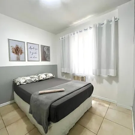Apartamento Quadra Do Mar - 2 Quartos- Localizacao Excelente, Rua 1500 A 150 Mts Da Praia Balneario Camboriu Exterior photo