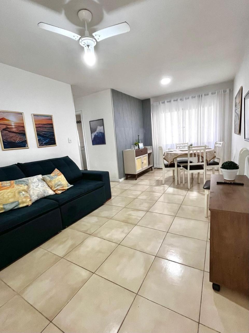 Quadra Do Mar - 2 Quartos- Localizacao Excelente, Rua 1500 A 150 Mts Da Apartment