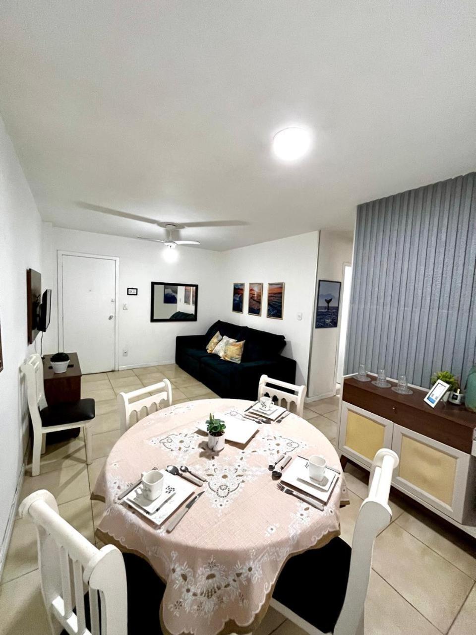 Quadra Do Mar - 2 Quartos- Localizacao Excelente, Rua 1500 A 150 Mts Da Apartment Balneario Camboriu