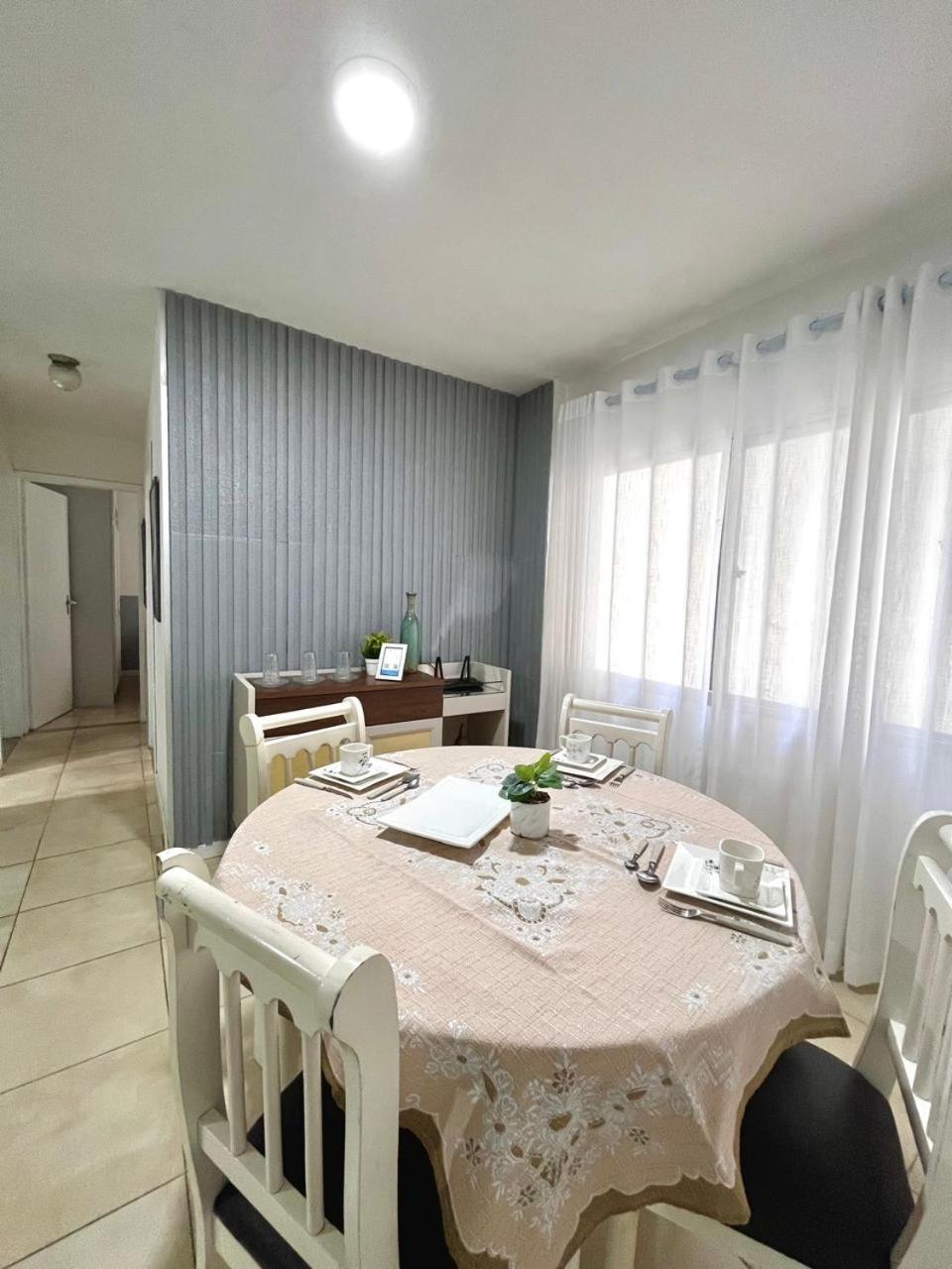 Quadra Do Mar - 2 Quartos- Localizacao Excelente, Rua 1500 A 150 Mts Da Apartment *